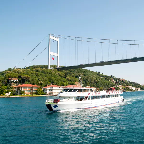 Bosphorus boat tour